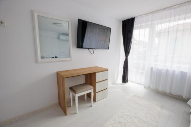 Whiteboxapartment Κιουστεντίλ Εξωτερικό φωτογραφία